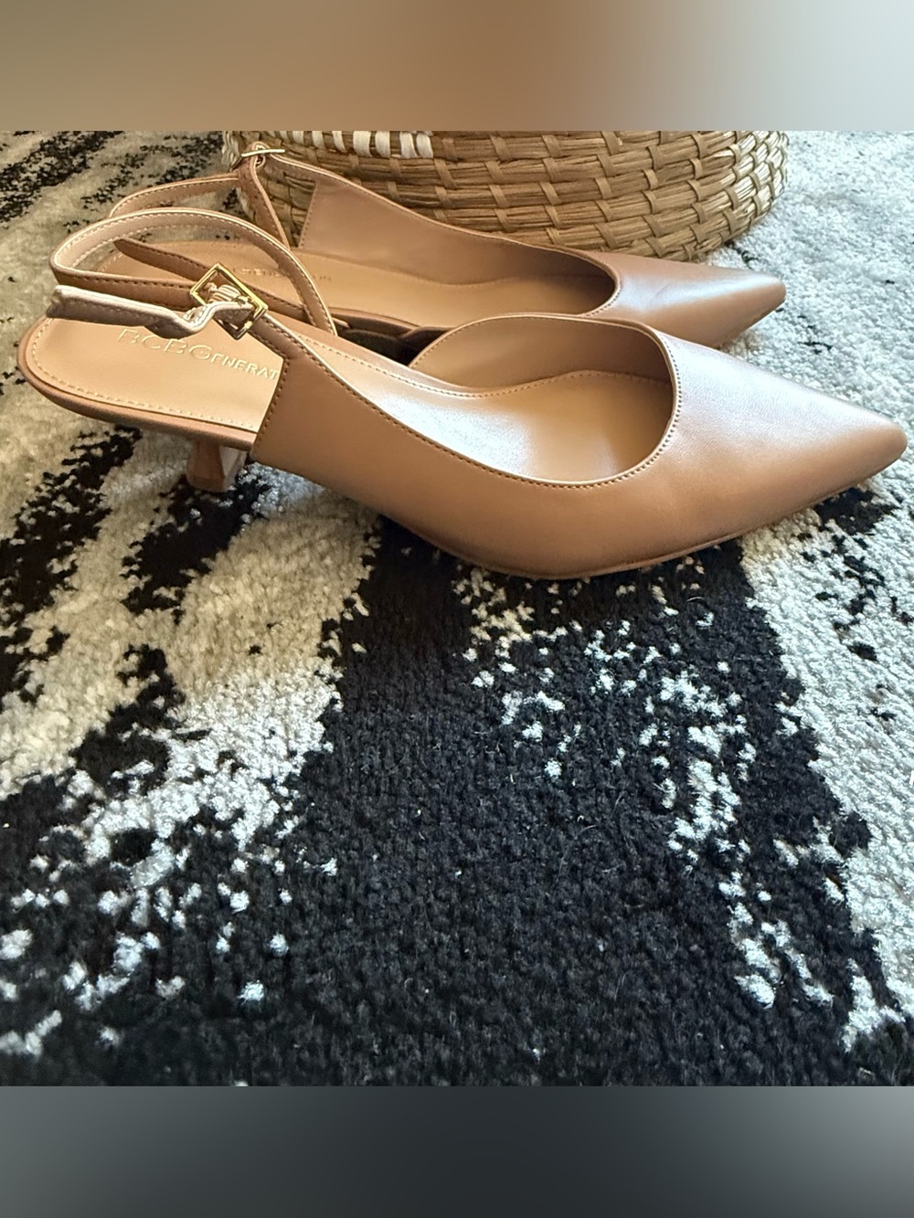 BCBGeneration Nude Kitten Heels 8.5